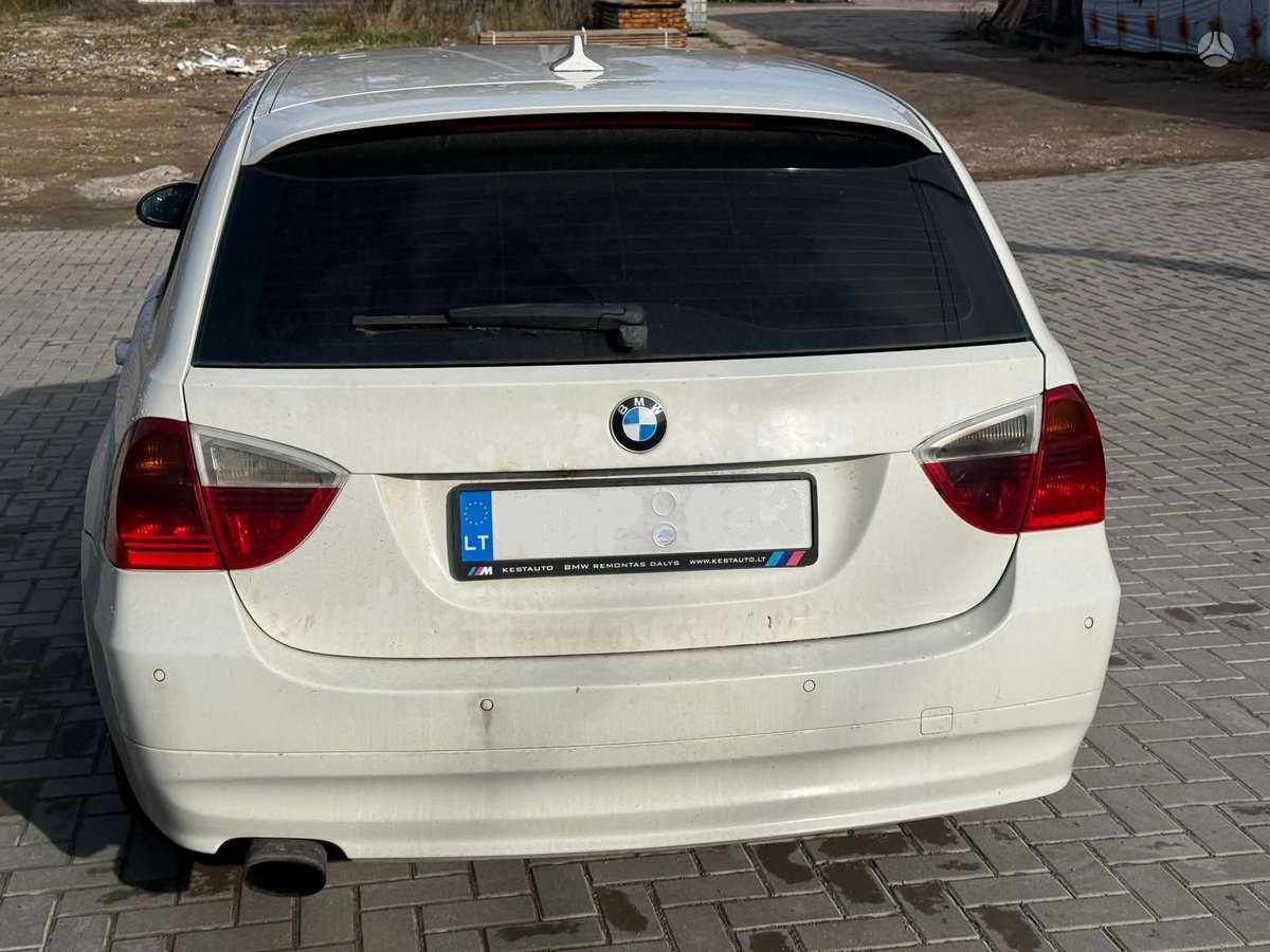 BMW 320 2007 — photo 6