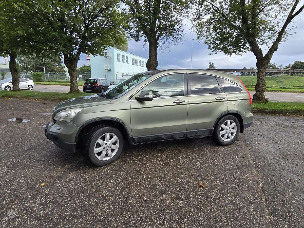 Honda CR-V 2007 — engine 2204 cm³, 140 HP (103kW)