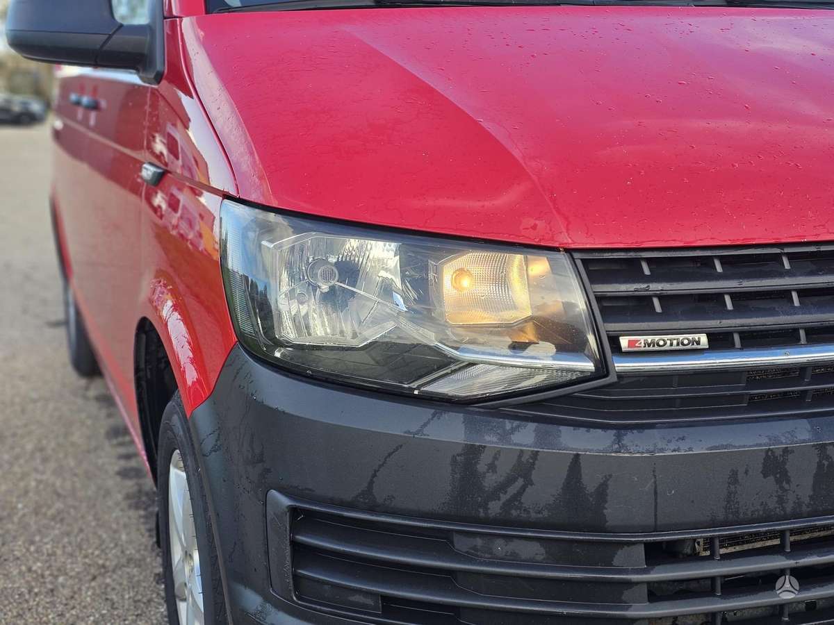 Volkswagen Transporter 2015 — photo 5