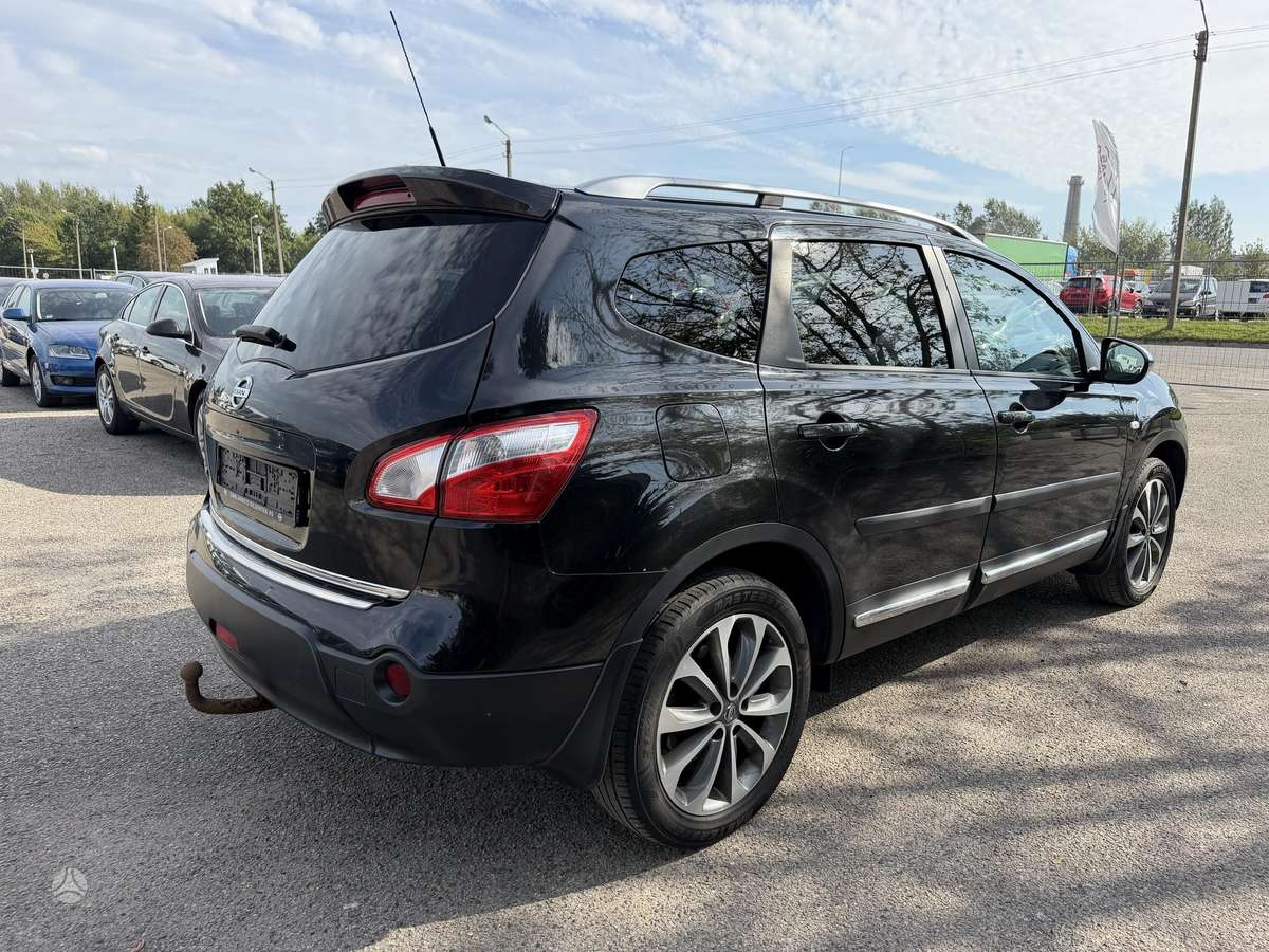 Nissan Qashqai+2 2011 — photo 5
