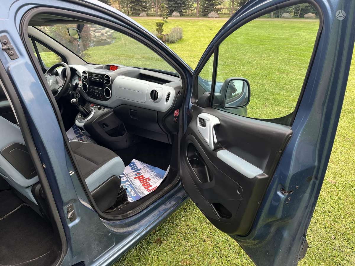 Citroen Berlingo 2015 — photo 12