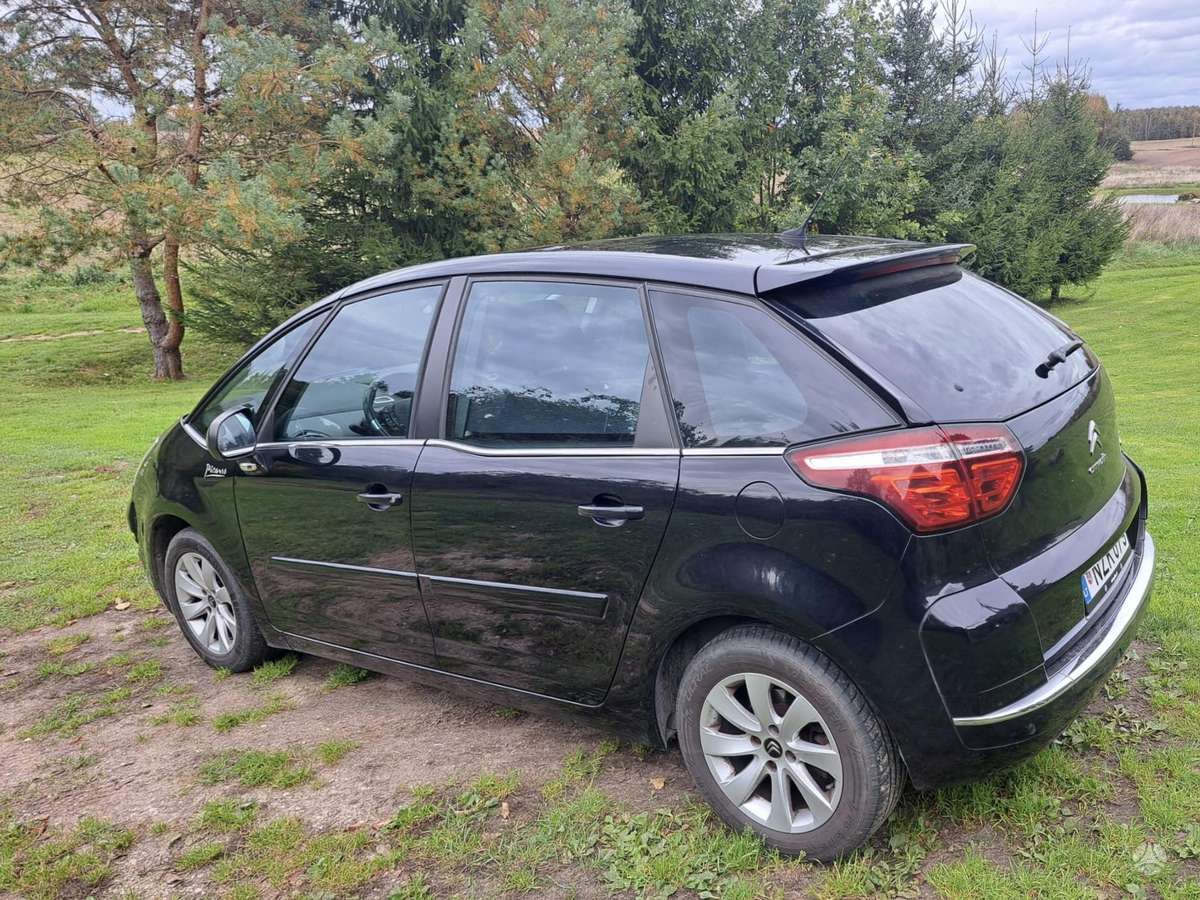 Citroen C4 2013 — двигун 1598 cm³, 120 HP (88kW)