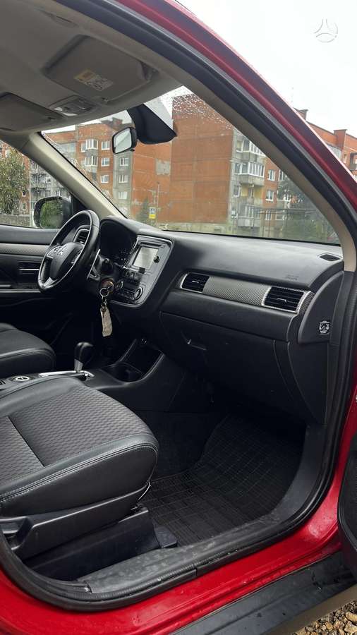 Mitsubishi Outlander 2015 — фото 12