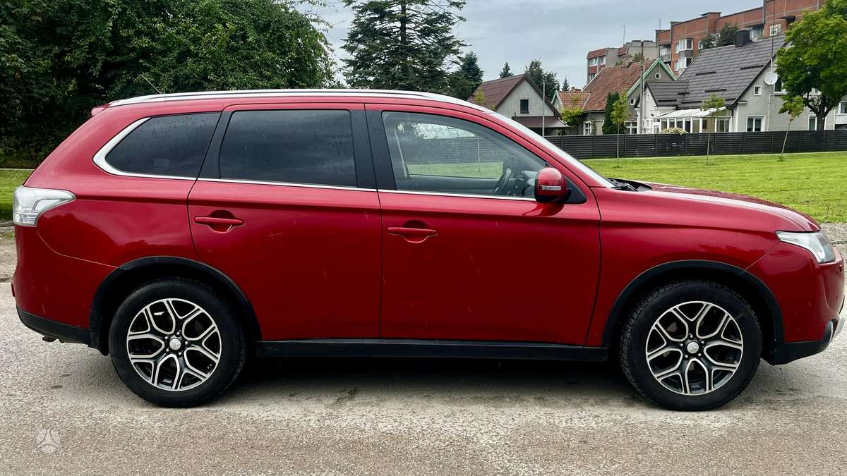 Mitsubishi Outlander 2015 — фото 7
