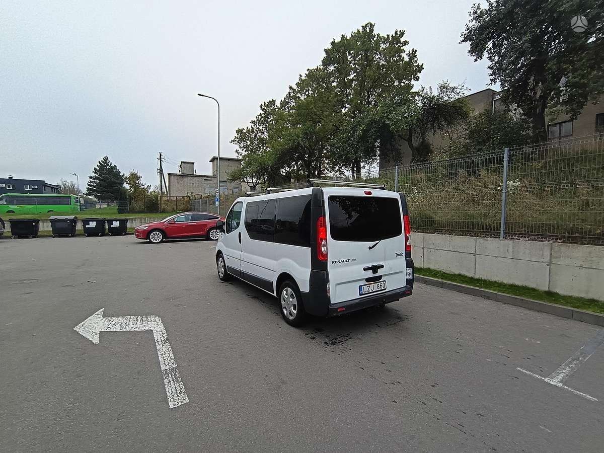Renault Trafic 2011 — двигун 1995 cm³, 116 HP (85kW)