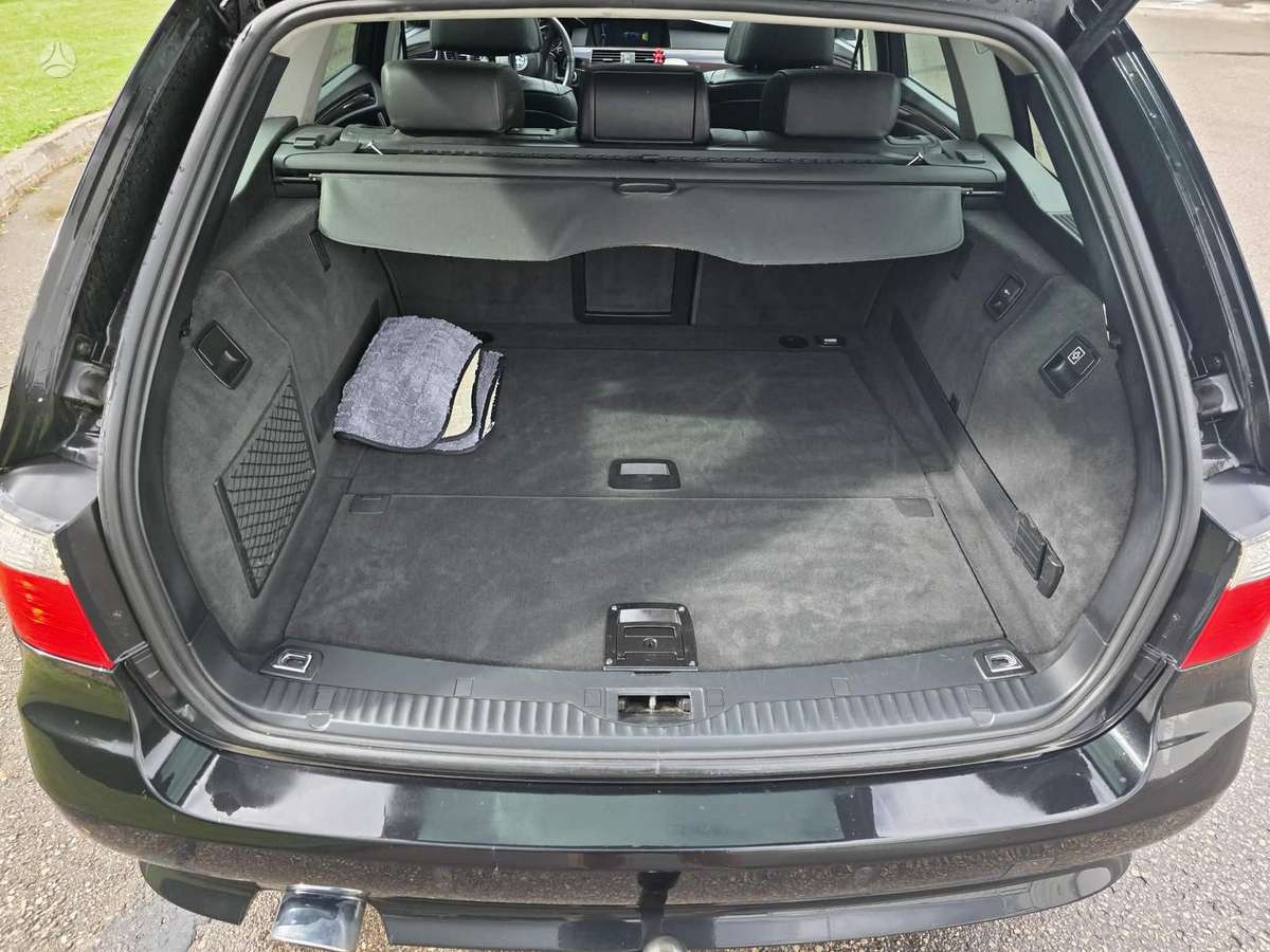 BMW 520 2009 — photo 10