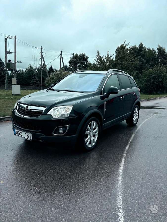 Opel Antara 2012 — вигляд ззаду