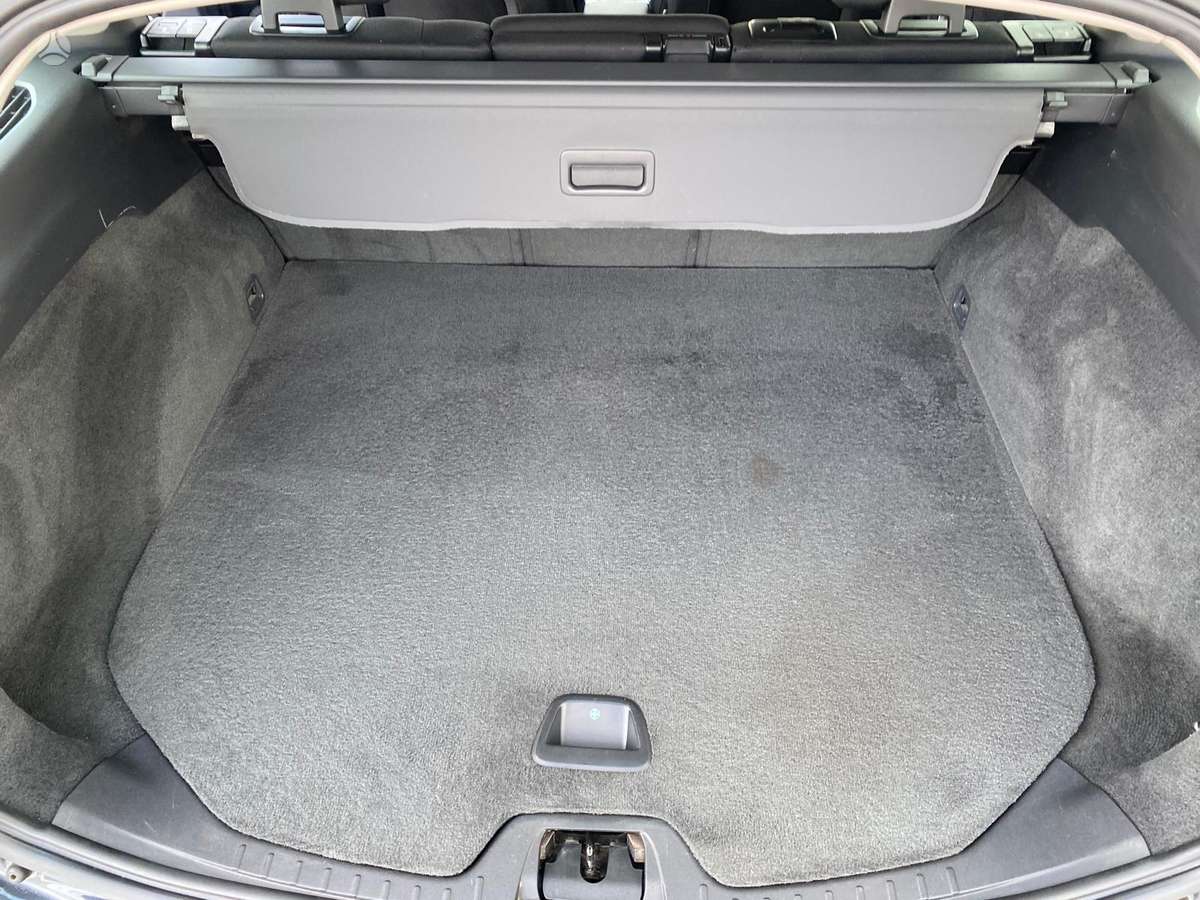 Volvo V60 2014 — photo 19