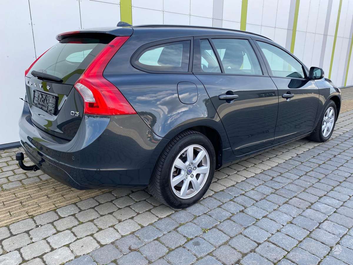 Volvo V60 2014 — photo 5