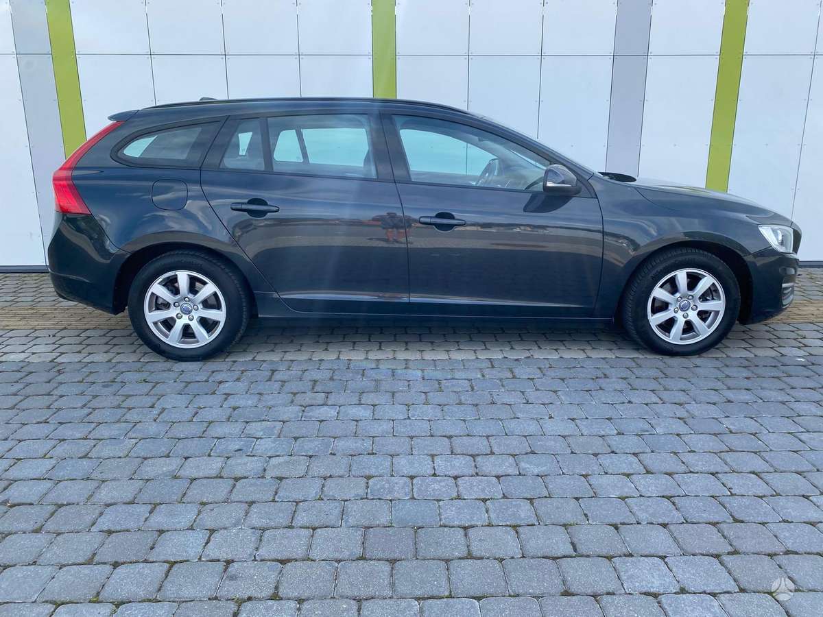 Volvo V60 2014 — photo 6