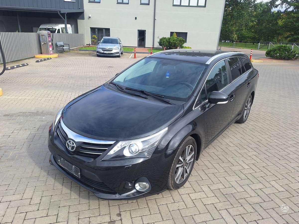 Toyota Avensis 2012 — vehicle for AFU Ukraine