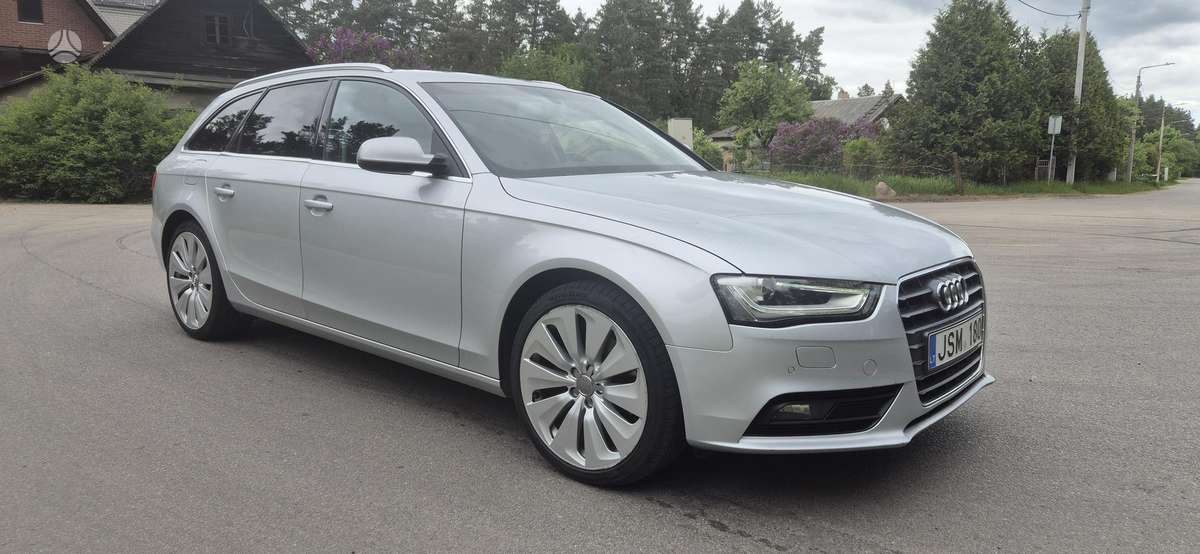 Audi A4 2012 — photo 14