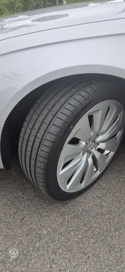 Audi A4 2012 — photo 17