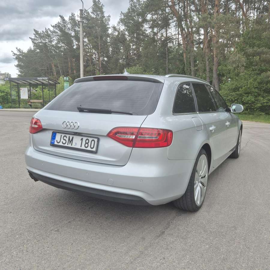 Audi A4 2012 — photo 6