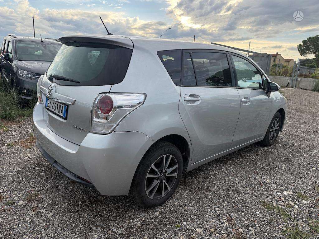 Toyota Verso 2014 — photo 5
