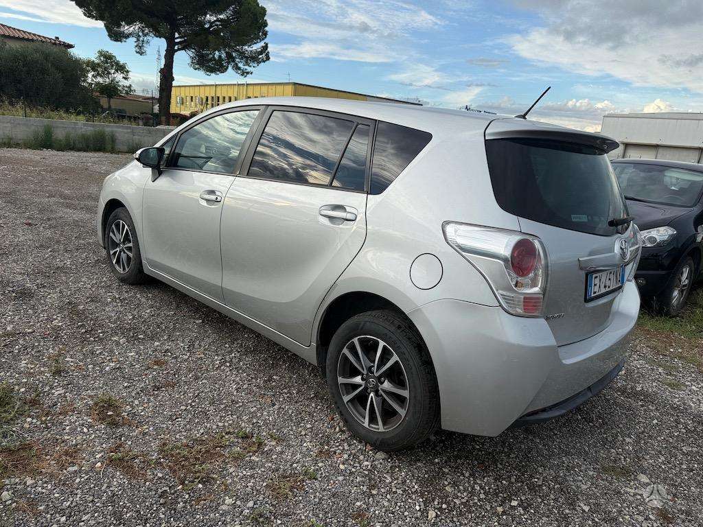 Toyota Verso 2014 — photo 7