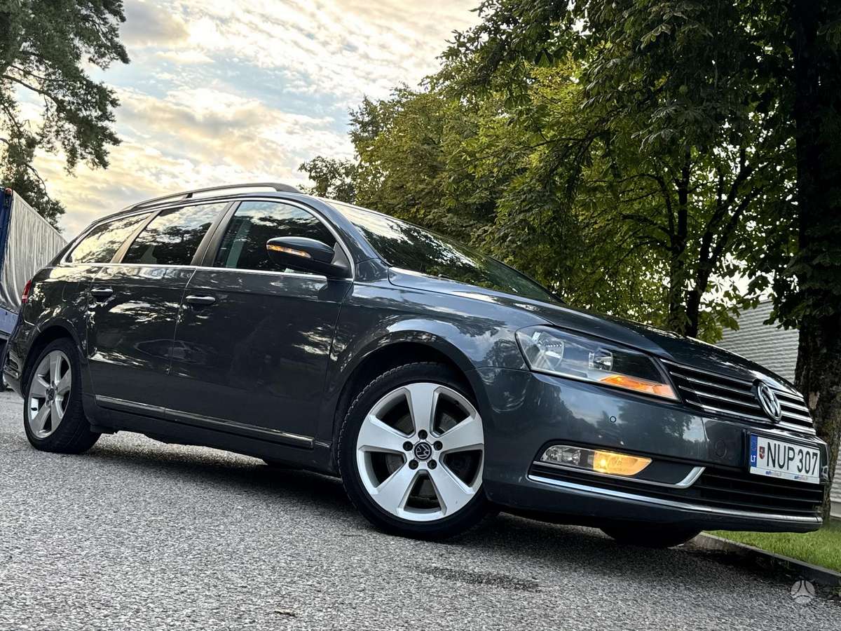 Volkswagen Passat 2012 — photo 15