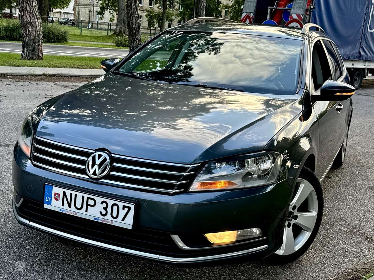 Volkswagen Passat 2012 — photo 30