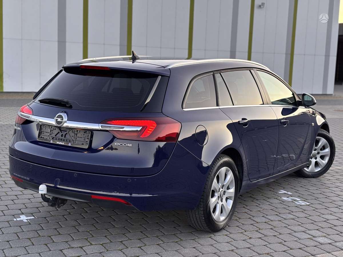 Opel Insignia 2015 — photo 11