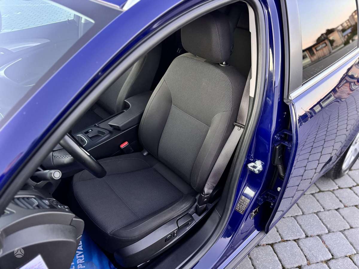 Opel Insignia 2015 — photo 27