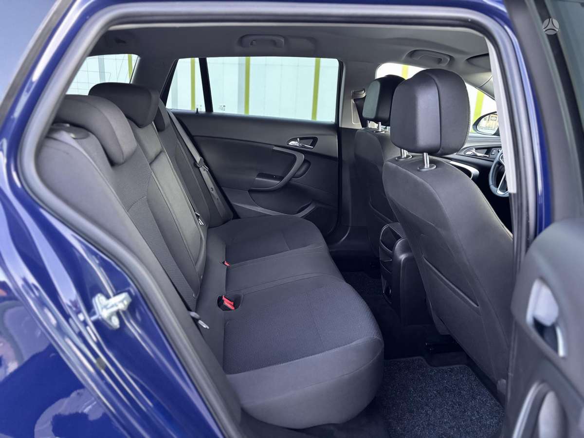 Opel Insignia 2015 — photo 31