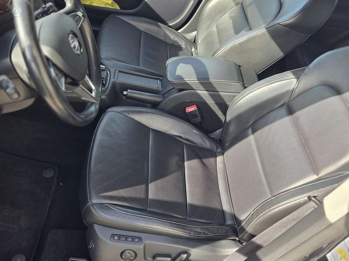 Skoda Superb 2013 — photo 14