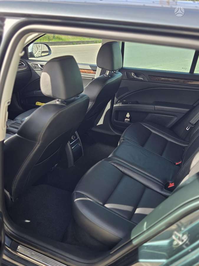Skoda Superb 2013 — photo 15