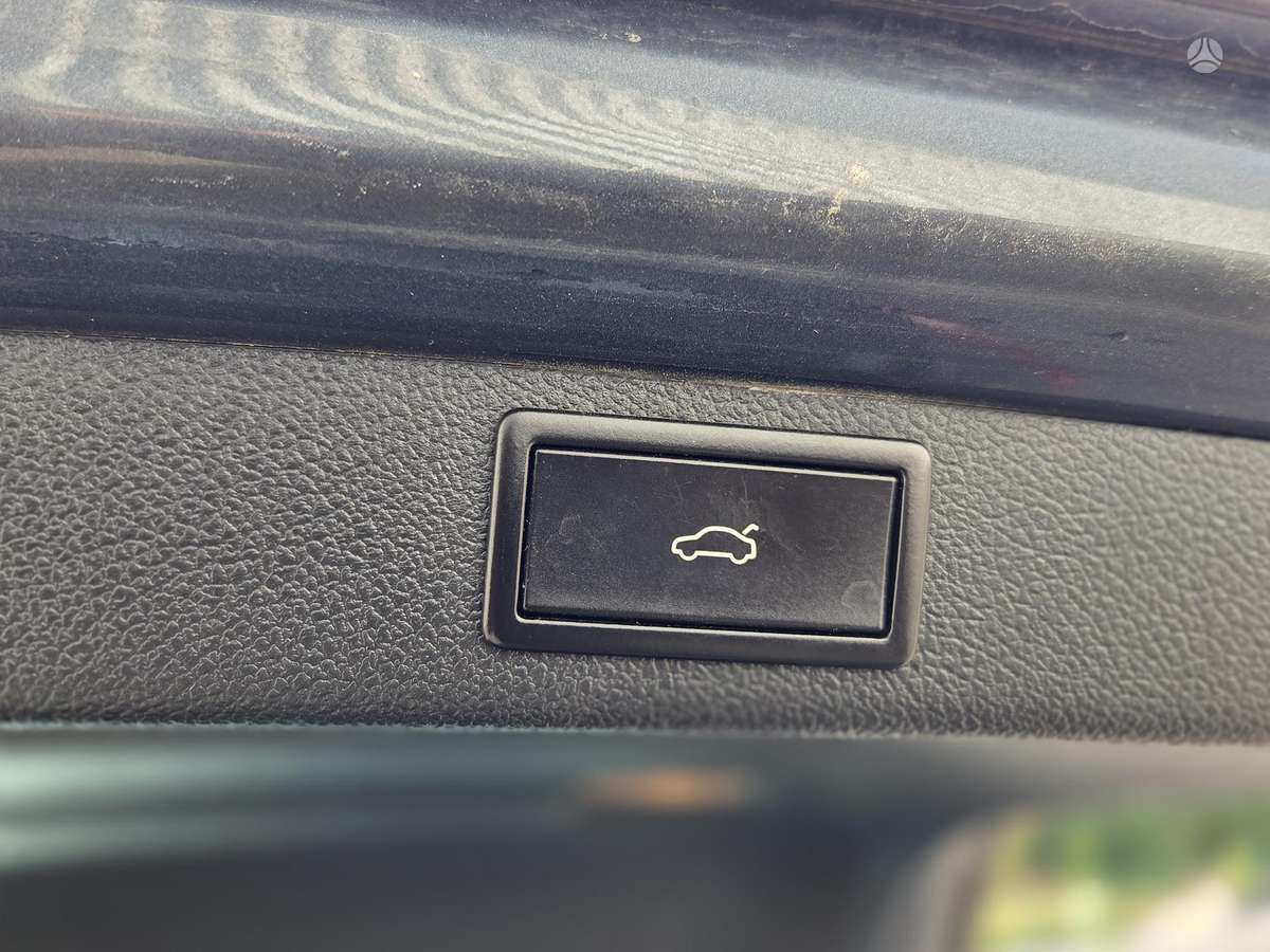 Skoda Superb 2013 — photo 27