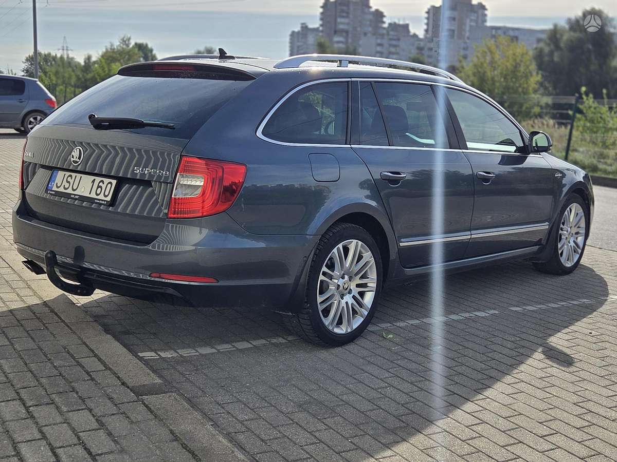 Skoda Superb 2013 — photo 6