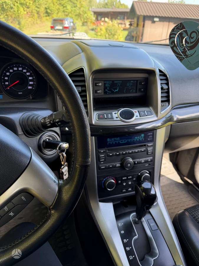 Chevrolet Captiva 2012 — photo 7