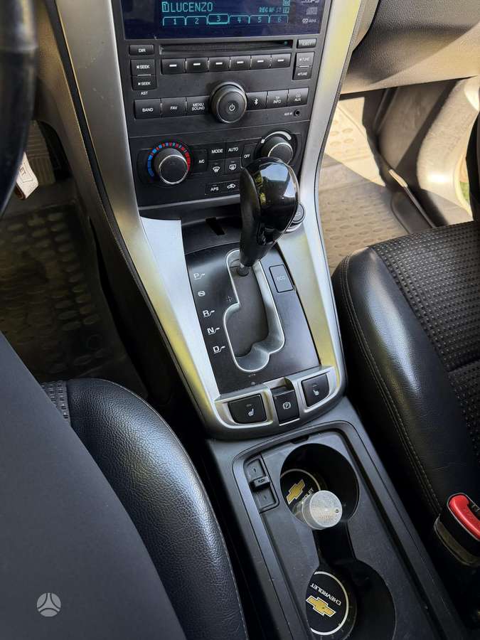 Chevrolet Captiva 2012 — photo 8