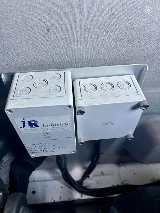 Renault Master 2015 — photo 21