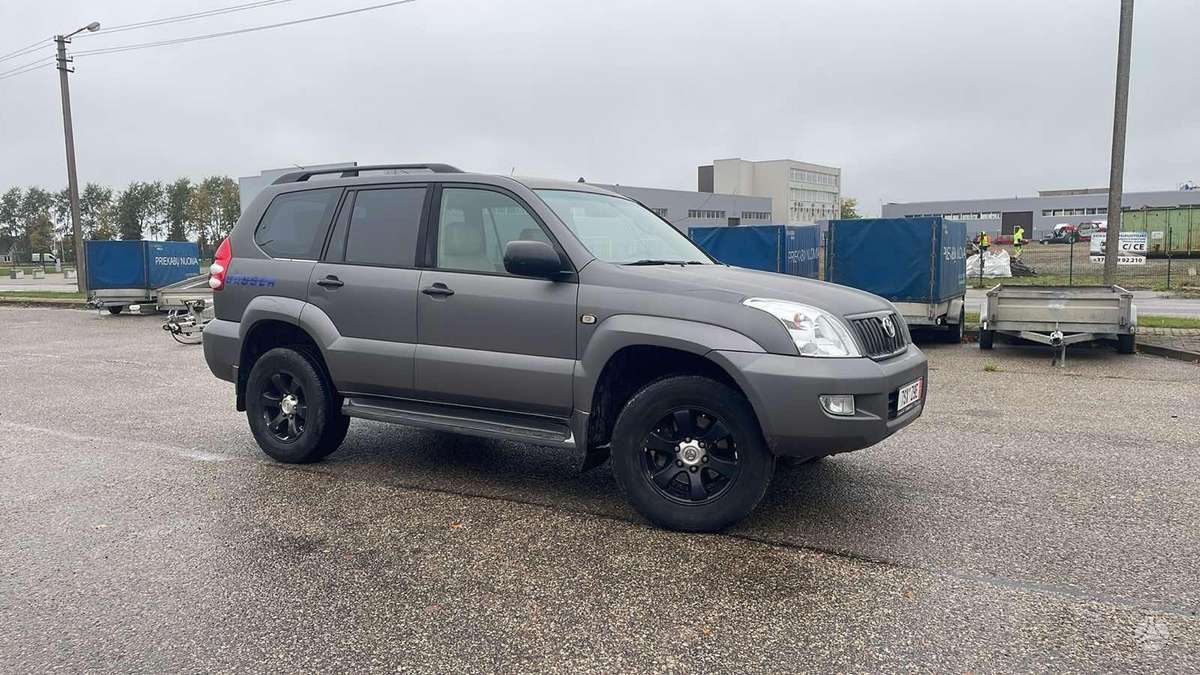 Toyota Land 2005 — двигун 2982 cm³, 166 HP (122kW)