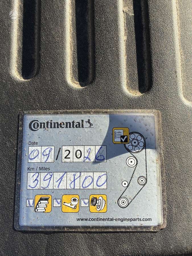 Opel Insignia 2010 — photo 15