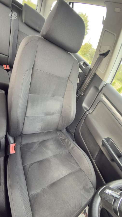 Volkswagen Golf 2010 — photo 10