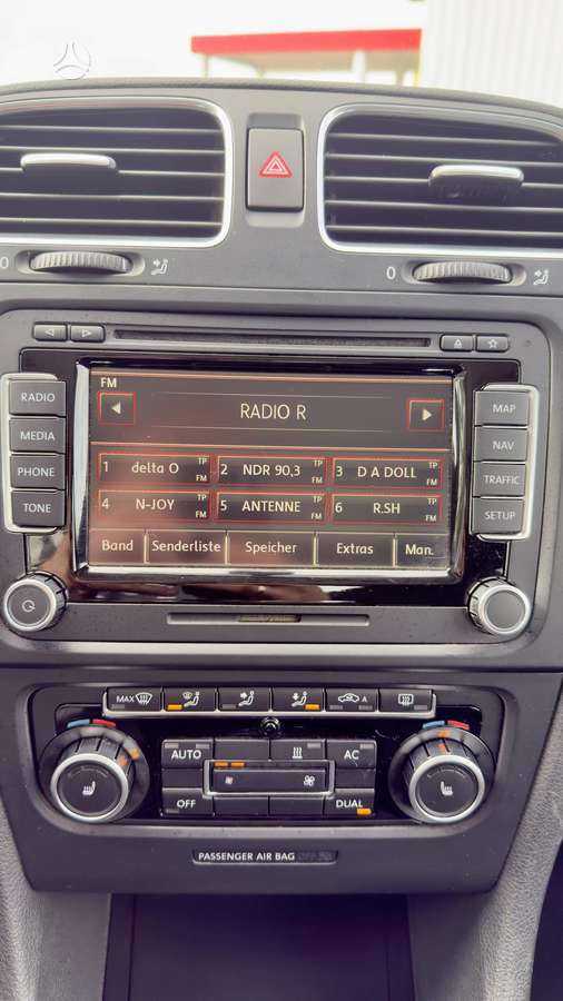 Volkswagen Golf 2010 — photo 6