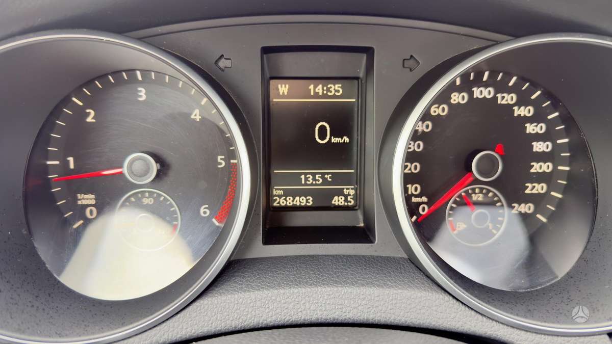 Volkswagen Golf 2010 — photo 7