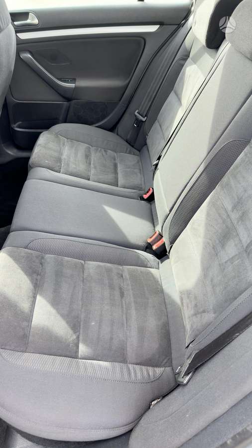 Volkswagen Golf 2010 — photo 9