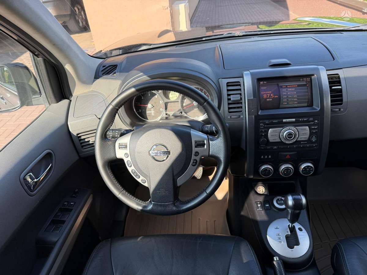 Nissan X-Trail 2008 — photo 13