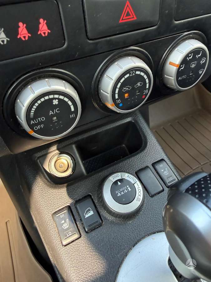 Nissan X-Trail 2008 — photo 15