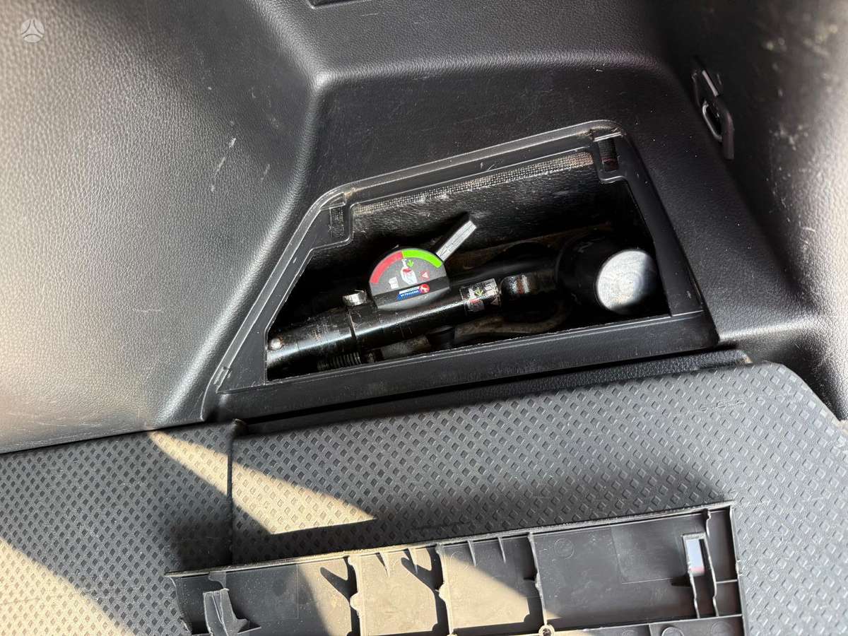 Nissan X-Trail 2008 — photo 19