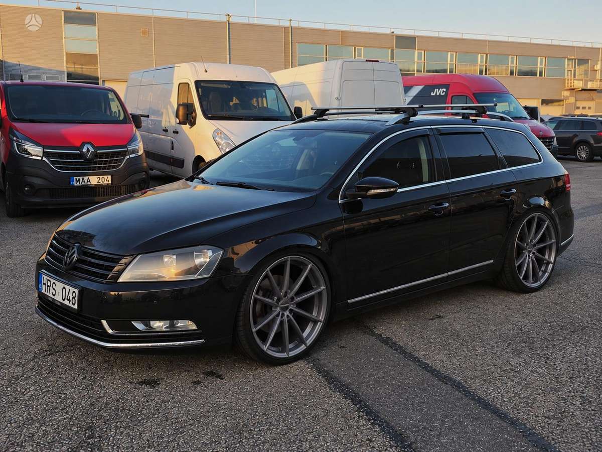 Volkswagen Passat 2012 — vehicle for AFU Ukraine