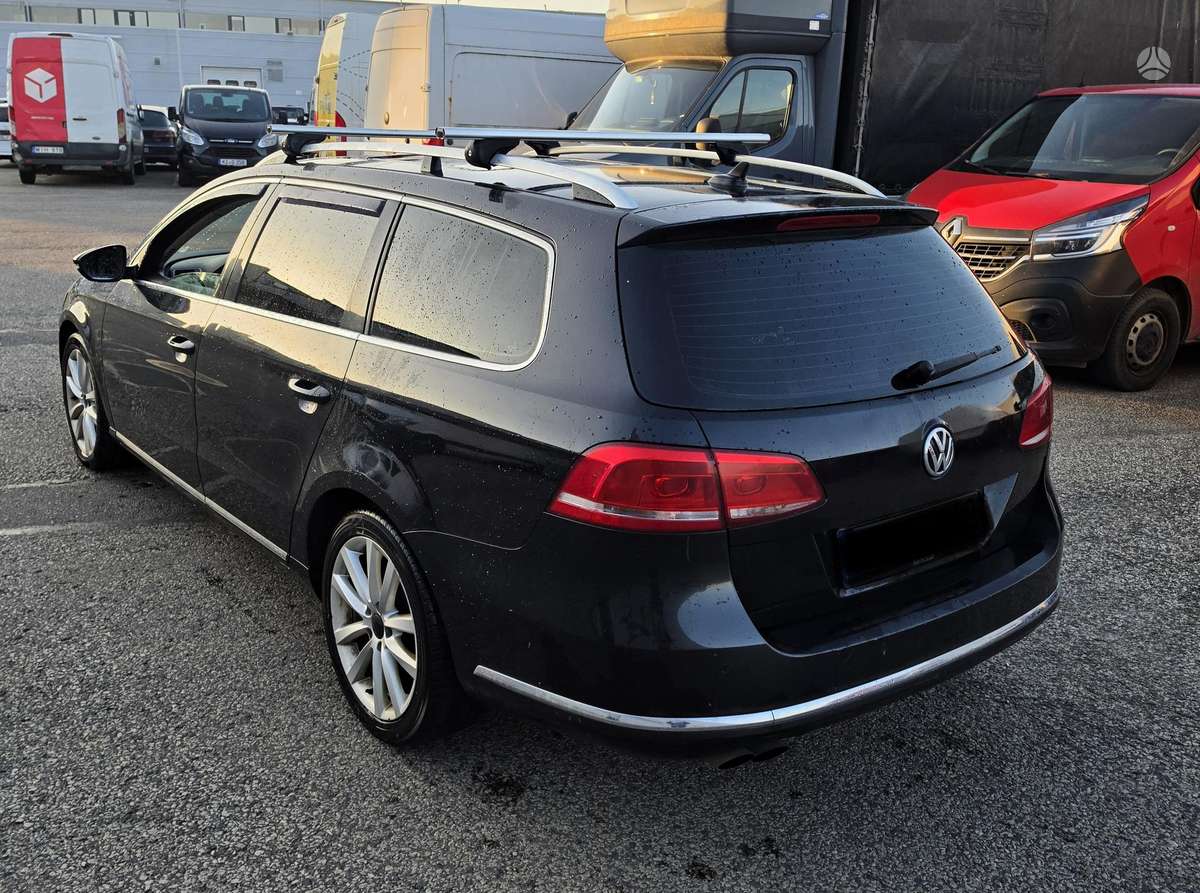 Volkswagen Passat 2012 — photo 6