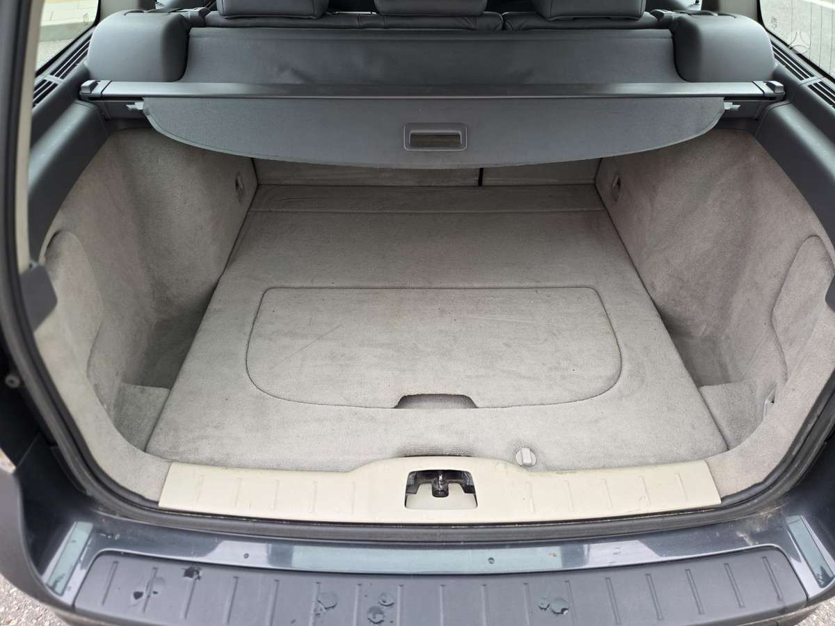 Volvo V50 2009 — photo 12