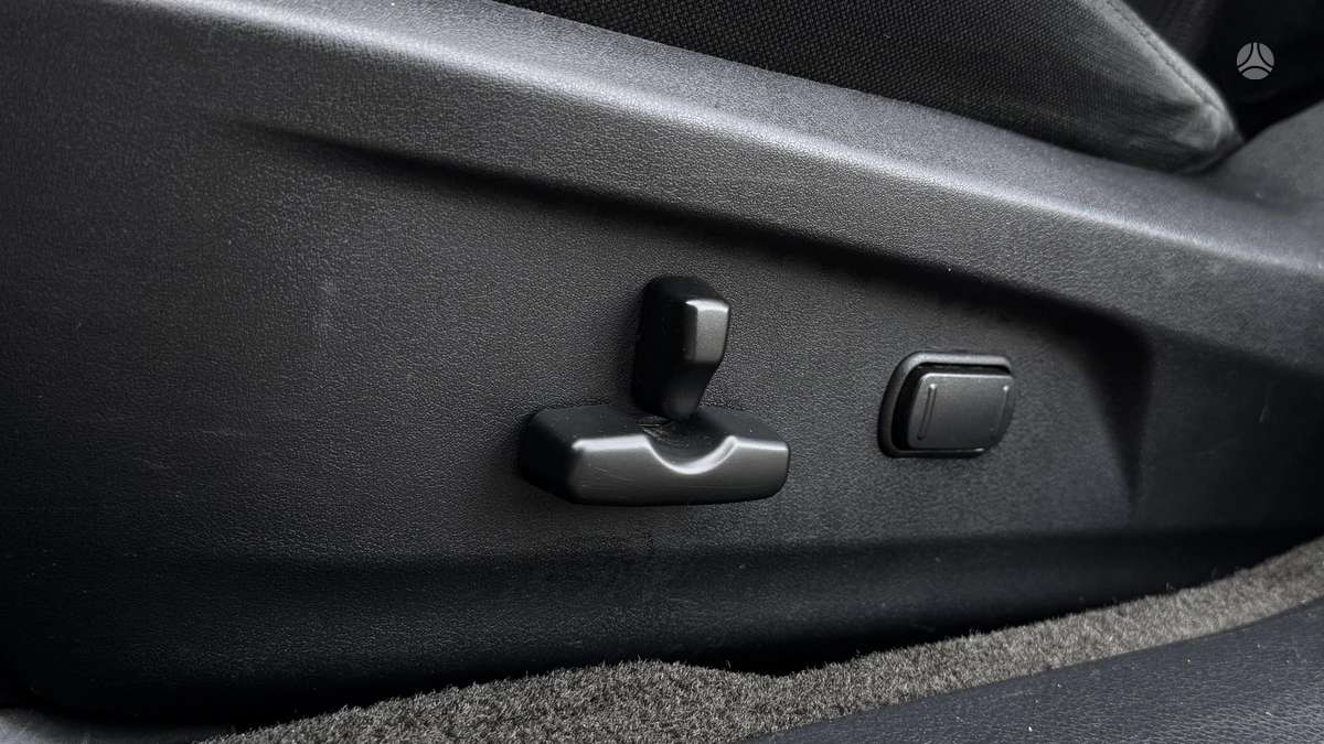 Subaru Outback 2013 — photo 12