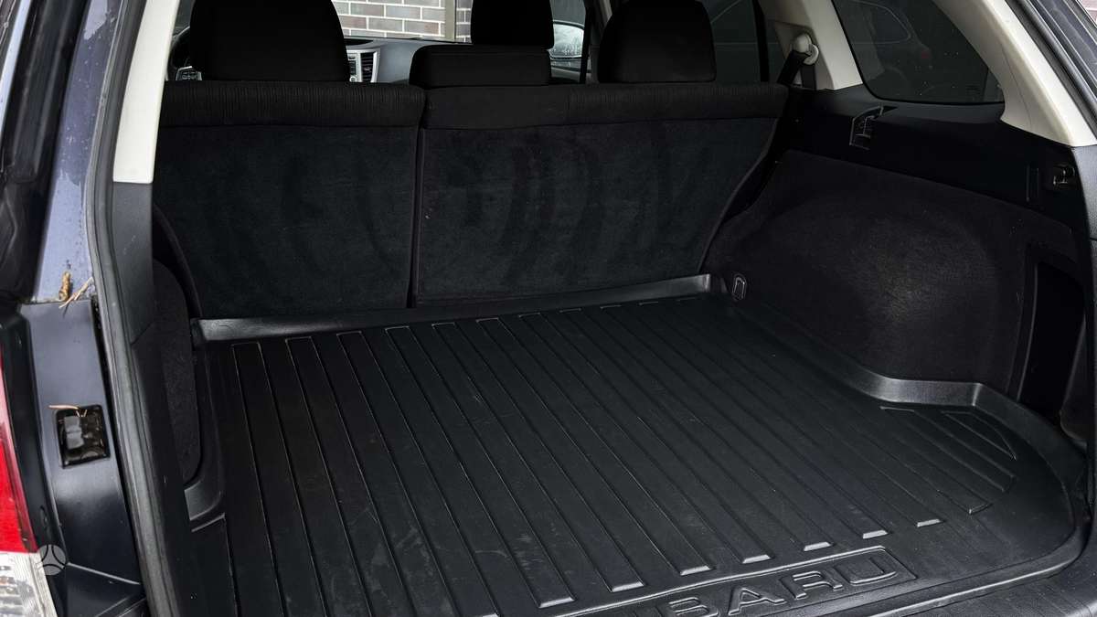 Subaru Outback 2013 — photo 15
