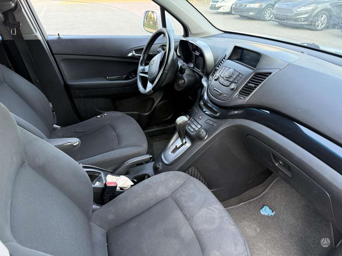 Chevrolet Orlando 2013 — photo 7