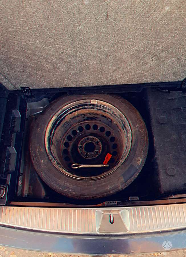 Mercedes-Benz C200 2013 — photo 15