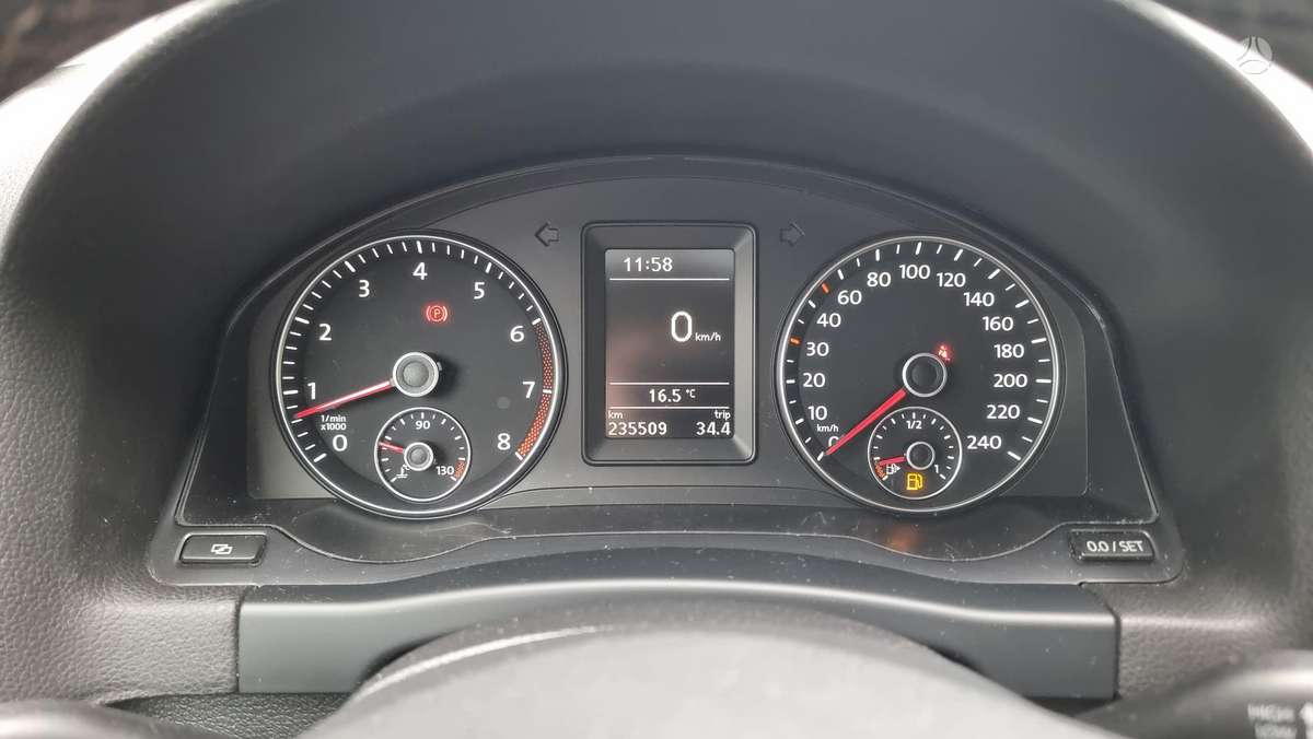 Volkswagen Golf 2012 — photo 9