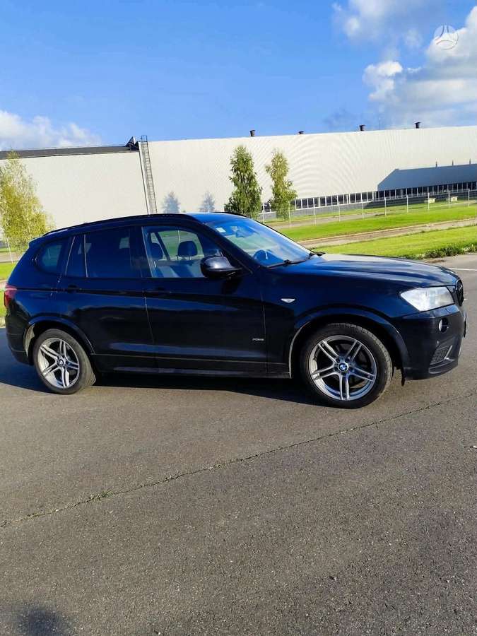 BMW X3 2011 — фото 6